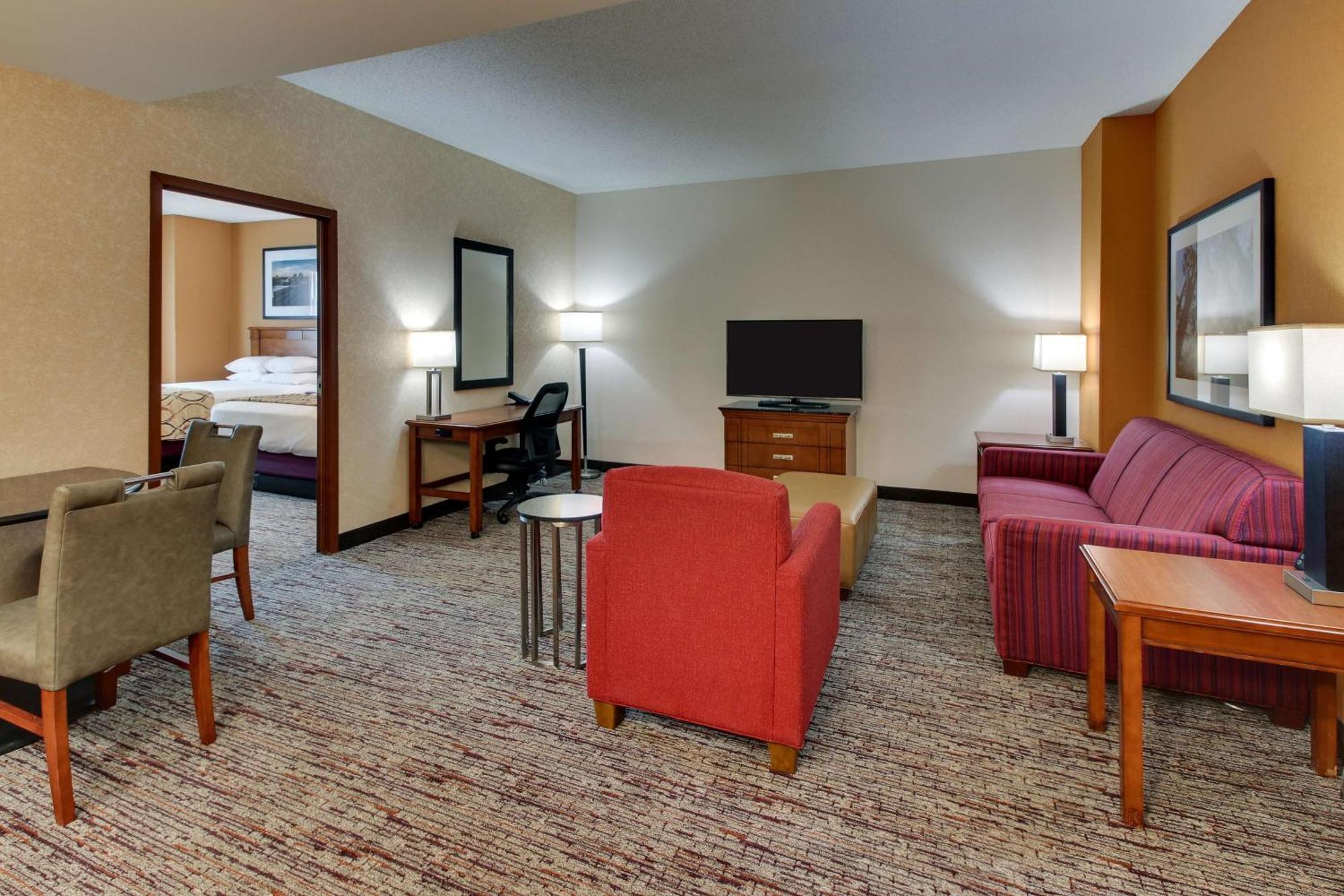 Drury Inn & Suites Меридиан Экстерьер фото