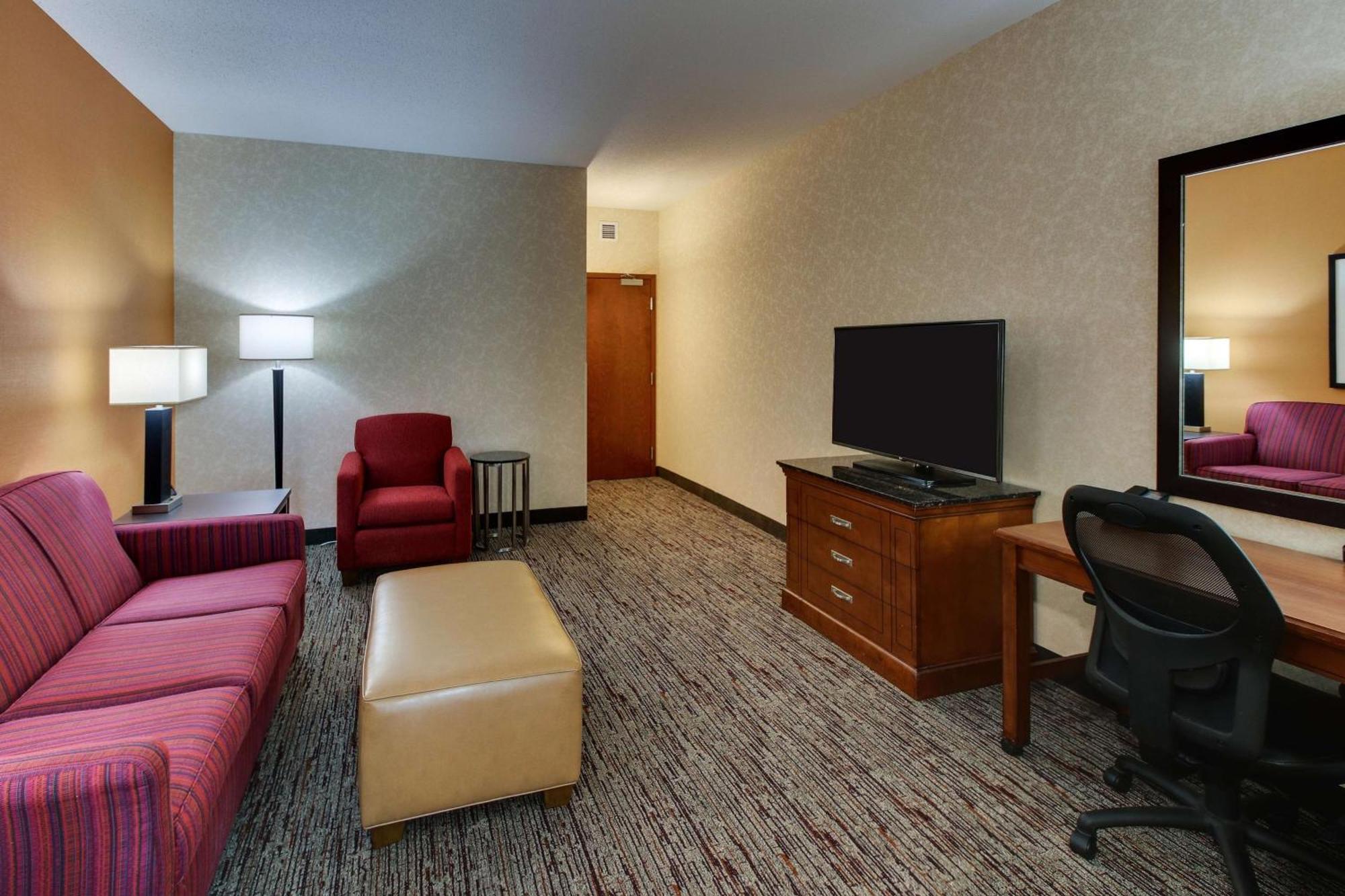 Drury Inn & Suites Меридиан Экстерьер фото