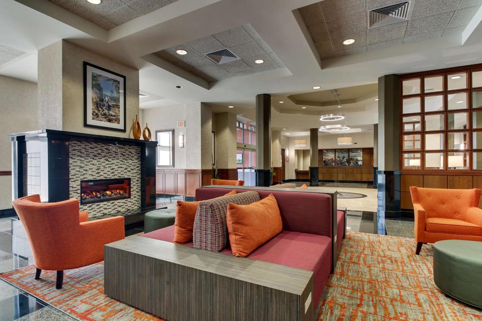 Drury Inn & Suites Меридиан Экстерьер фото